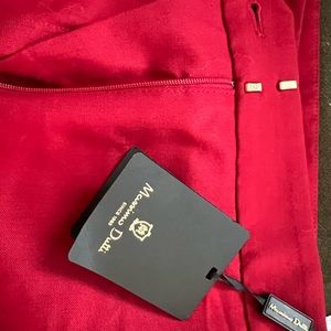 Massimo Dutti hundred straight leg dress trousers.